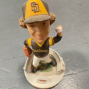San Diego Baseball Bobblehead - Black and Yellow